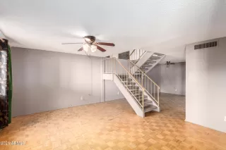 Photo #2: 6299408 Listing