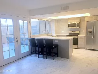 Photo #5: 6299521 Listing 