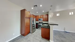 Photo #4: 6299567 Listing