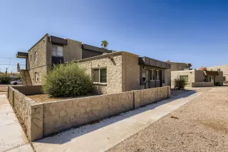 Photo #2: 6299750 Listing 