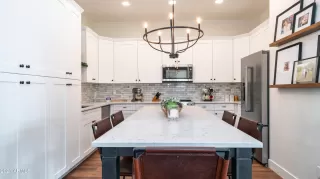 Photo #3: 6299754 Listing