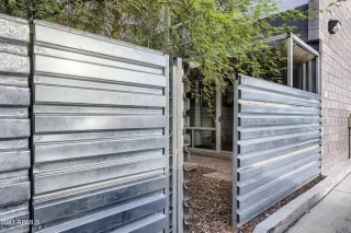 Photo #2: 6299876 Listing