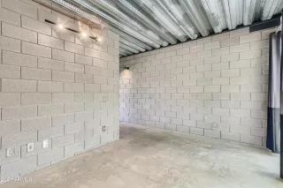 Photo #3: 6299876 Listing