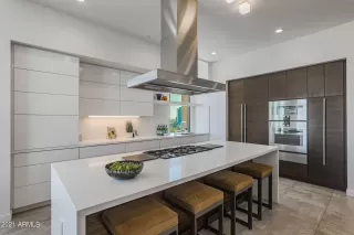 Photo #1: 6299882 Listing 