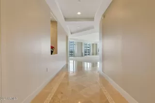 Photo #4: 6300110 Listing