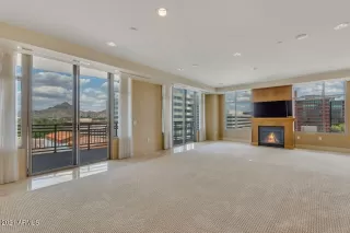 Photo #6: 6300110 Listing