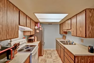 Photo #4: 6300127 Listing