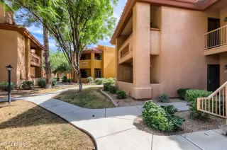 Photo #2: 6300142 Listing