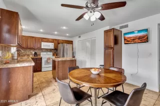 Photo #3: 6300260 Listing