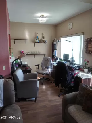 Photo #5: 6300283 Listing 