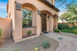 Photo #1: 6300329 Listing 