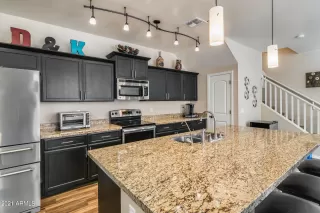 Photo #4: 6300329 Listing 