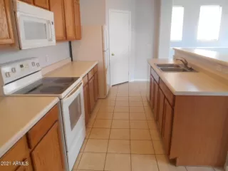 Photo #4: 6300364 Listing 