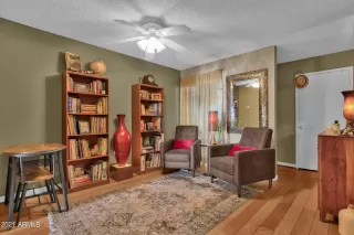 Photo #4: 6300449 Listing 