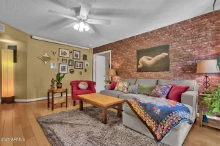 Photo #5: 6300449 Listing 