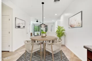 Photo #3: 6300451 Listing 