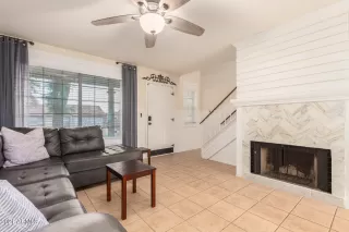 Photo #4: 6300620 Listing