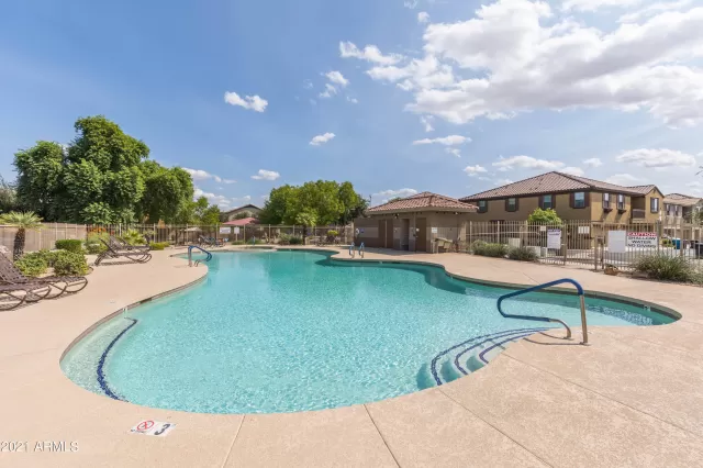 MLS: 6300657 Condo For Sale