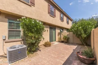 Photo #5: 6300657 Listing 