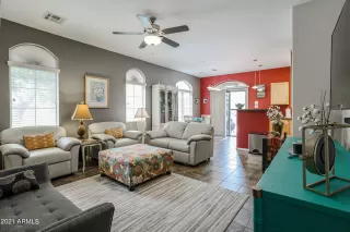 Photo #3: 6300813 Listing