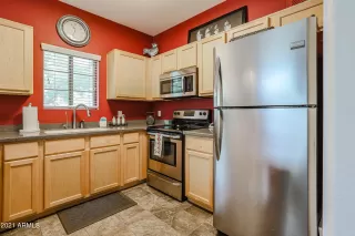 Photo #4: 6300813 Listing