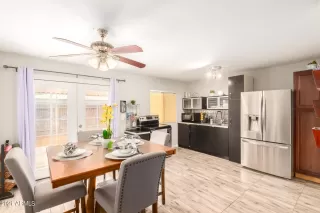 Photo #1: 6300966 Listing 