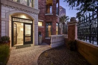 Photo #1: 6300970 Listing 