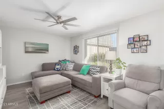 Photo #5: 6301063 Listing 