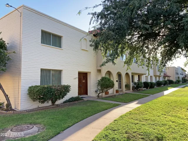 MLS: 6301082 Condo For Sale