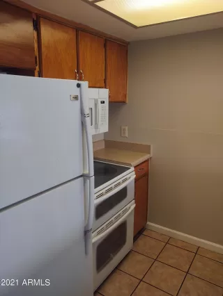 Photo #5: 6301223 Listing