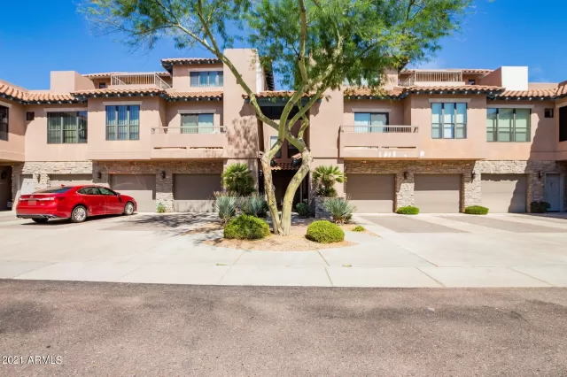 MLS: 6301275 Condo For Sale