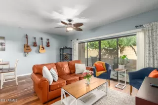 Photo #2: 6301275 Listing