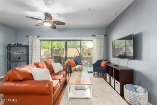 Photo #6: 6301275 Listing