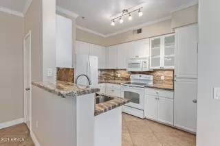 Photo #3: 6301287 Listing 