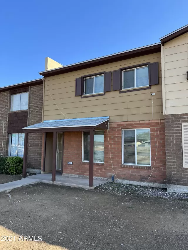 MLS: 6301358 Condo For Sale