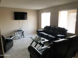 Photo #2: 6301358 Listing