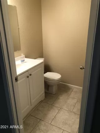 Photo #3: 6301358 Listing