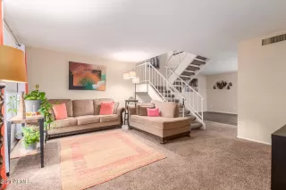 Photo #2: 6301369 Listing 