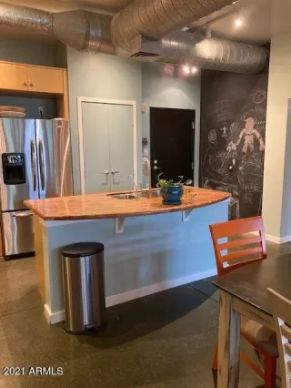 Photo #4: 6301442 Listing