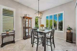 Photo #5: 6301455 Listing