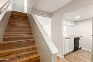 Photo #3: 6301544 Listing