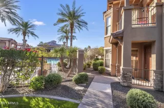 Photo #4: 6301571 Listing