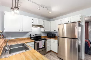 Photo #4: 6301701 Listing