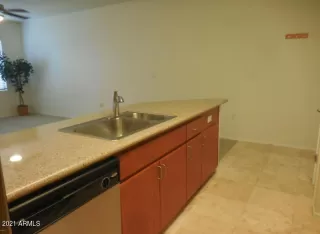 Photo #6: 6301758 Listing