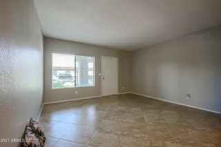 Photo #4: 6301866 Listing