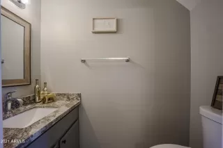 Photo #6: 6301866 Listing