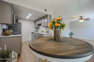 Photo #6: 6301875 Listing 