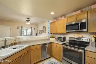 Photo #6: 6302032 Listing 