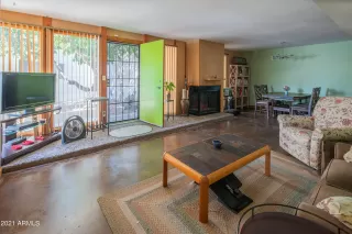 Photo #3: 6302072 Listing