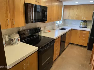 Photo #4: 6302072 Listing